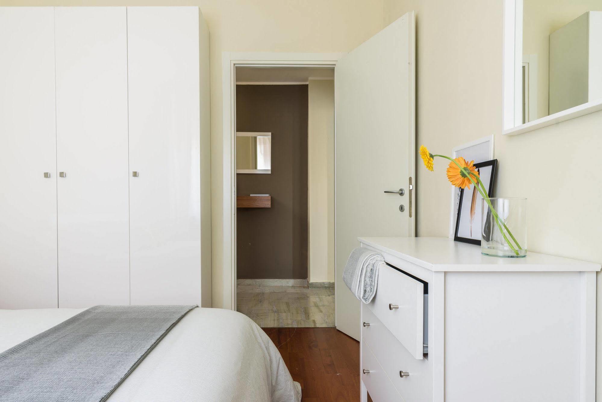 Alcuino Apartment Милан Экстерьер фото
