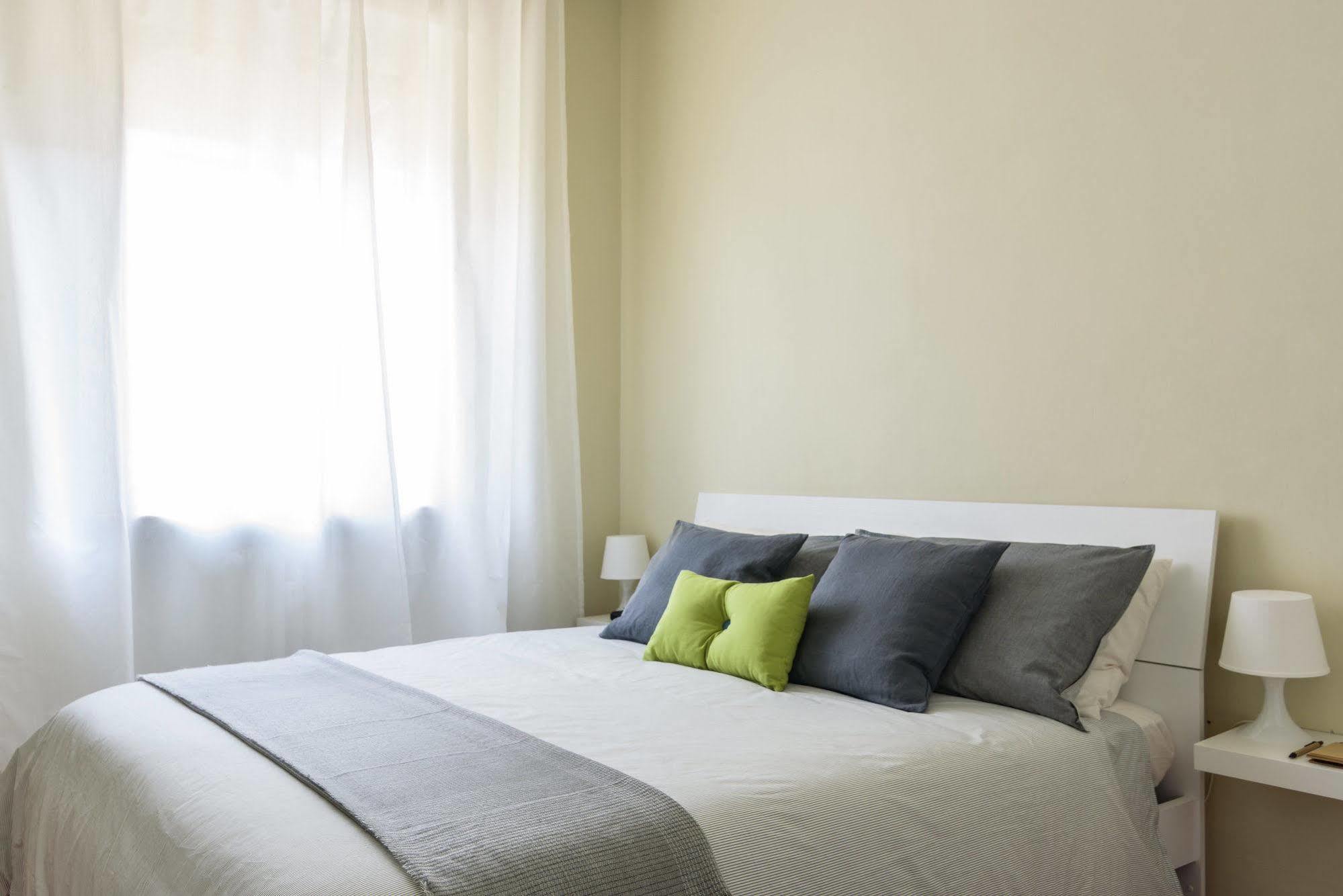 Alcuino Apartment Милан Экстерьер фото
